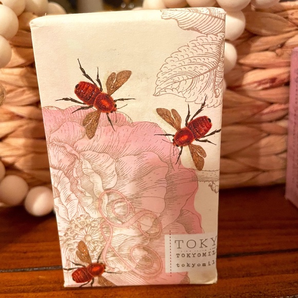 Tokyo Milk perfumed bar soapBees